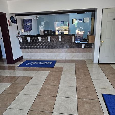 Americas Best Value Inn ستوكبريدج المظهر الخارجي الصورة