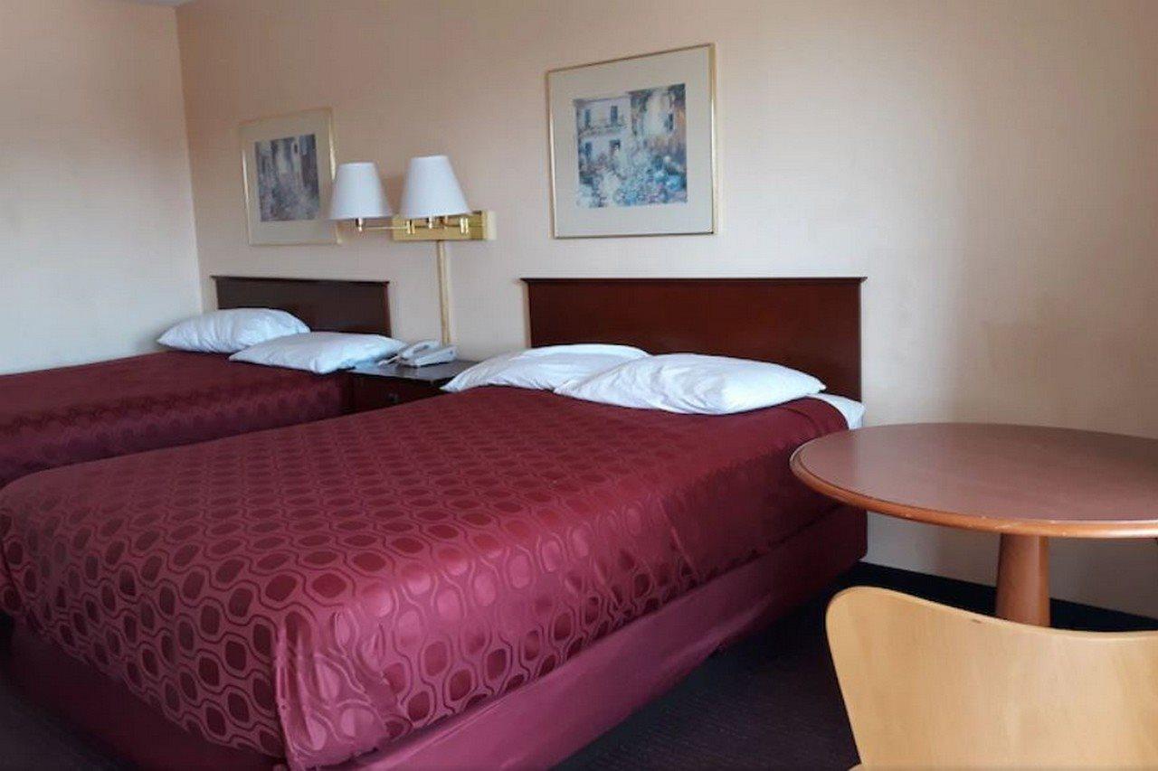 Americas Best Value Inn ستوكبريدج المظهر الخارجي الصورة