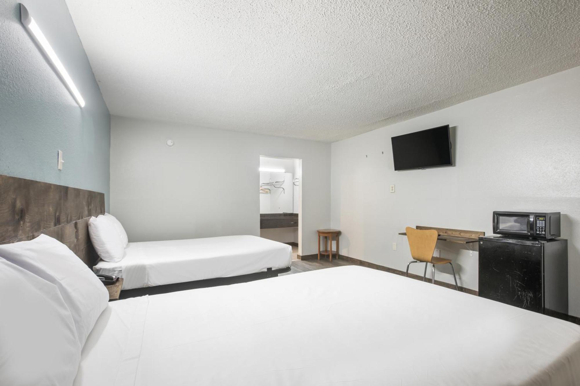 Americas Best Value Inn ستوكبريدج الغرفة الصورة